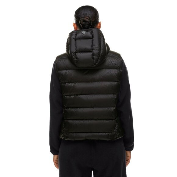 Aritzia TnAction The Little Puff Vest, Black, Small - Picture 4 of 6